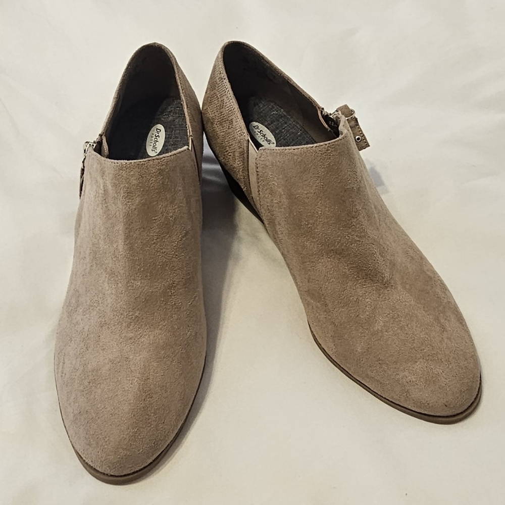 Dr. Scholl's Brief Ankle Boots. Brand new. Faux Suede. Women's Size 10